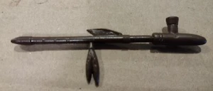 1960's-70's Auth/Orig Marx Johnny West Fighting Eagle Geronimo Brown Peace Pipe - Picture 1 of 2