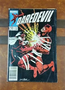 DAREDEVIL COMIC No. 203 * BRONZE AGE * MARVEL FEB 1984 60c * FIGHT with VILLAN - Picture 1 of 1