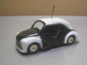 CIJ Renault 4 CV Police car made in France 1/43 scale rare original vintage toy - Picture 1 of 8