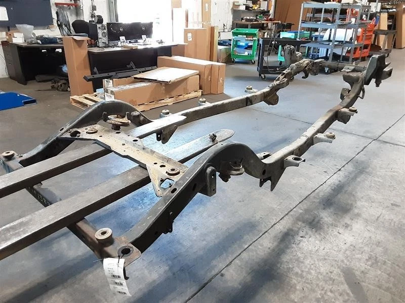 Cuadro de 6 cilindros Jeep TJ Wrangler OEM 4,0 L *Recto y limpio* 2003-2006 138344 Foto 1 de 4