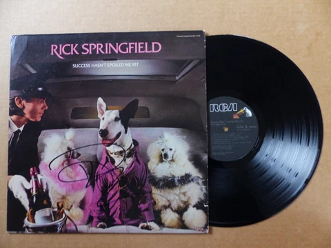 RICK SPRINGFIELD signed Autograph SUCCESS HASN´T SPOILED ME Vinyl LP Autographed Cover