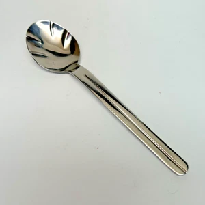 FARBERWARE "CELESTIAL" Stainless SHELL SUGAR SPOON 6" - GLOSSY, Center Ridge - Picture 1 of 2