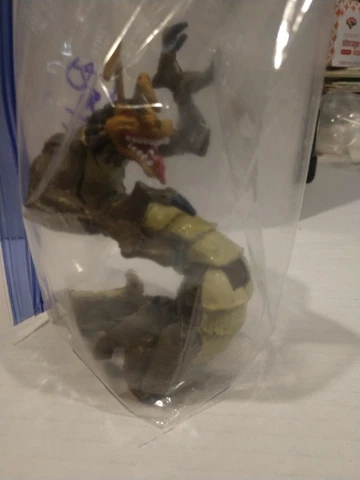 Incredible Hulk Outcasts rattlesnake figure Cover