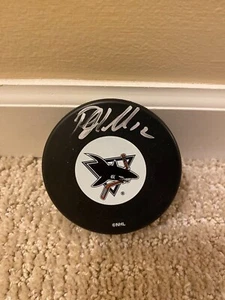 Patrick Marleau Signed Autograph Auto NHL San Jose Sharks Logo Puck - Picture 1 of 1