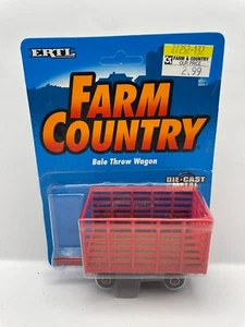 1/64 Case IH Bale Throw Wagon - Picture 1 of 1