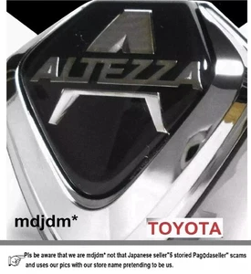 Genuine Toyota ALTEZZA BLACK Front Grille Emblem Badge 75311-53020 - Picture 1 of 3