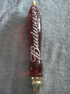 VINTAGE BUDWEISER CHIARO ROSSO ACRILICO RUBINETTO BIRRA MANICO (12") - Foto 1 di 4