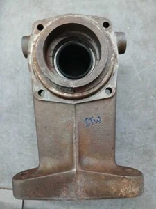 Chevy GMC TH350 700R4 to NP205 Transfer Case Adapter Housing C-99481 - Bild 1 von 3