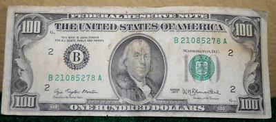 1977 One Hundred Dollar Bill Serial #21085278 Cool 83.7% $100.00 - Image 1 of 4