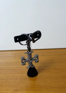 TORY BURCH SCHLÜSSELRING PAVÉ LOGO. Neu mit Etikett - Bild 1 von 15