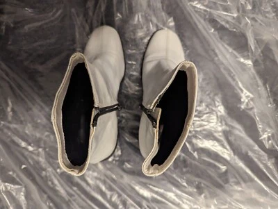 Bershka 6.5 us 37 Womens leather heels shoes zipper closed toe boots - Image 1 of 4