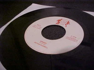 Devon Russell Israel / Version Import dub 45 Original Sounds - Imagen 1 de 2