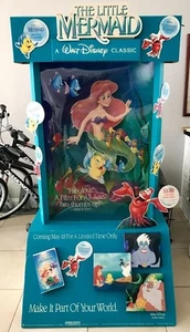 Vintage kleine Meerjungfrau Aufsteller lebensgroß 8 Fuß NEU Videothek Display Disney - Bild 1 von 11