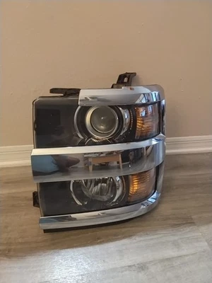 2015-2019 Chevrolet Silverado HD 2500-3500 Left (driver) Side Headlight OEM Part - Image 1 of 4