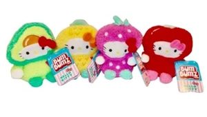 Juego de 4 Bum Bumz X Hello Kitty Fruta Peluche Fresa Manzana Piña Aguacate - Imagen 1 de 1