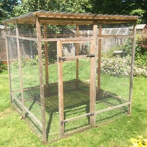 Walk In 6ft x 6ft Run Aviary With Roof