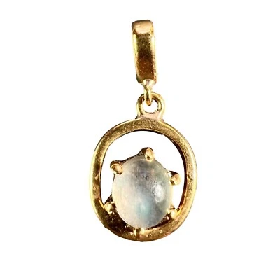 18K Yellow Gold Rainbow Moonstone Labradorite Charm Pendant - Image 1 of 4