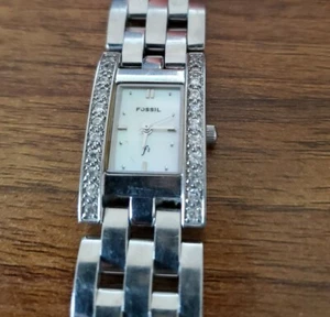 Fossil Damenuhr ES9343 Kristall Akzent Lünette MOP Zifferblatt Bin B - Bild 1 von 5