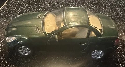 KINSMART MERCEDES BENZ slk 500 METAL Diecast 1:32 - Image 1 of 4