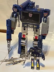G1 Soundwave 1984 Transformers Takara Hasbro Vintage Broken Window Parts - Picture 1 of 16