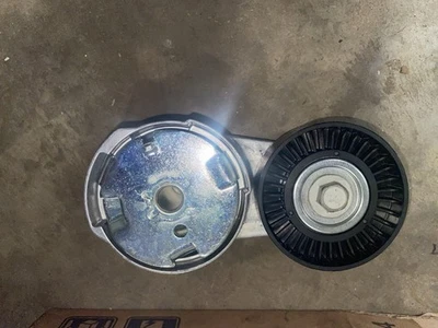 Jeep Grand Cherokee 2014-2021 3,6 L motor serpentina correa tensor polea OEM Foto 1 de 2