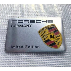 [Sin usar] Placa emblema de plata Porsche 3D - Imagen 1 de 2