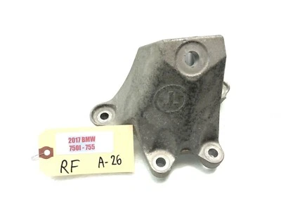 BMW 750I 2016-2019 pasajero derecho delantero soporte de montaje del motor OEM. Foto 1 de 4