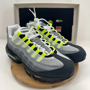 NIKE AIR MAX 95 OG PATCH MENS RUNNING SHOES SIZE 8.5 NEON BRAND NEW 747137-170 - Picture 1 of 18