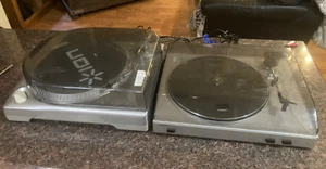 2 ION USB Turntables.....iTTUSB05 & TTUSB....AS IS - Picture 1 of 5