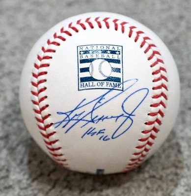 KEN GRIFFEY JR "HOF 16" Signed HOF Logo Rawlings BASEBALL + BECKETT COA AC 39087 - Image 1 of 2