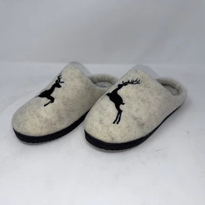 White Mountain Deer House Slippers Women’s 6.5-7.5 Medium White  - Picture 1 of 10