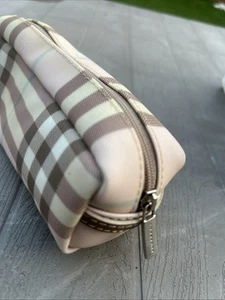 Burberry London Nova Check Cosmetics Bag Vintage Original Item Used With Zip - Picture 1 of 12