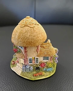 Lilliput Lane "THE DAIRY TOWER" in Excellent Condition with Box and Deed #L2535 - Picture 1 of 8