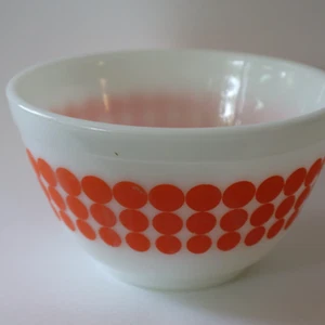 Vtg 1960's Pyrex "New Dot" Nesting Small Bowl w Orange Dots #401, 1 1/2 Pint - Picture 1 of 16