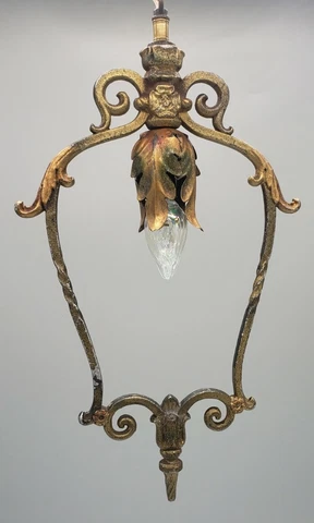 Antique Spanish Revival Pendant Light With Chain SC22 Cover