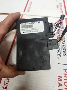 2003 2004 2005 2006 LINCOLN LS FRONT SEAT CLIMATE CONTROL MODULE 3L1T-14C724-AA - Picture 1 of 1