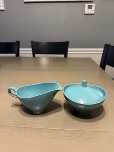 VTG 3PC set Sugar Bowl w/ Lid & Creamer Pitcher Boontonware Melamine Turquoise - Picture 1 of 7