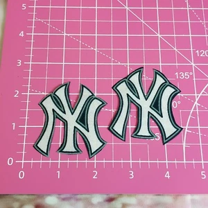 Tag Baseball Fabric Iron-On Applique Patches Sport Logo Tag New York NY - Picture 1 of 4