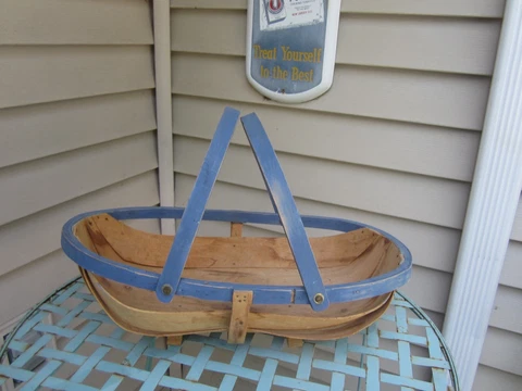 PAINTED BENTWOOD TRUG GATHERING GARDEN BASKET Blue Vintage Market Cover