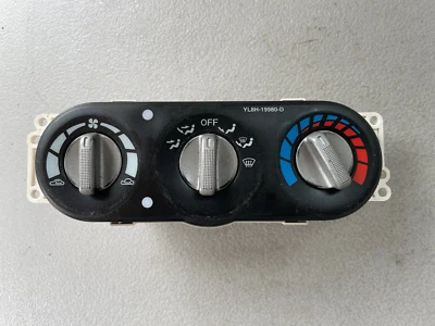 Mazda Tribute 2006 climatizador calefacción control de aire Foto 1 de 4