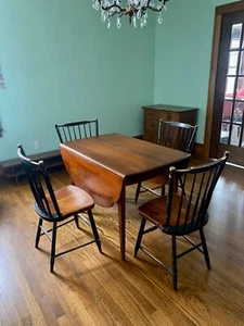 L. Hitchcock Table and Chairs - Picture 1 of 19