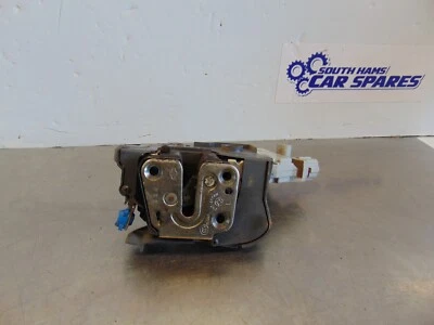 Nissan cabstar Door Lock F24 06-12 Passengers left Front 805533Y51B mechanism - Image 1 of 4