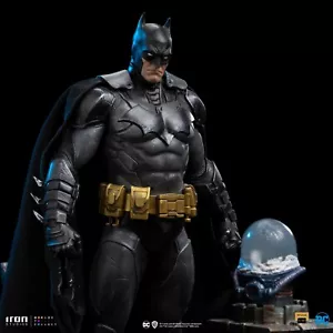 Iron Studios DC Comics Batman Unleashed Deluxe Kunst Statue Geschenk im Maßstab 1:10 - Bild 1 von 7