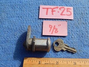 1940-1942 Wurlitzer Cabinet Lock 9/8 inch - Chicago lock with key TF 25