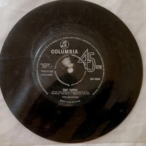 The Shadows-Foot Tapper/The Breeze And I Vinyl 7" Single. 1963 Columbia DB 4984. - Picture 1 of 4