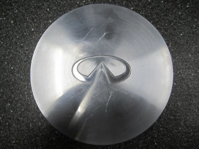 Una (1) tapa central mecanizada Infiniti J30 1993-1997 40315-10Y10 73708 73709 7,0 Foto 1 de 4