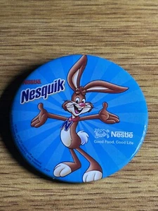 Vintage Nestle Nesquik Bunny Advertising Pinback Button Quick rare - Picture 1 of 7