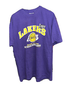 Vintage 2001 Los Angeles Lakers NBA Champions Purple Size XL