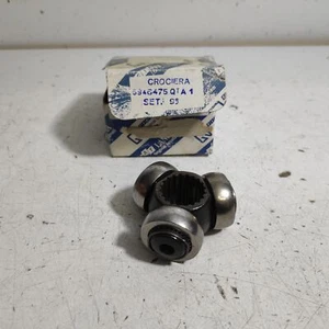 CROCIERA SEMIASSE FIAT PANDA 4x4 ORIGINALE 5946475 - Foto 1 di 7
