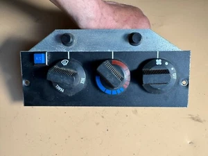 2002 International 4700 Climate Control oem - Picture 1 of 2